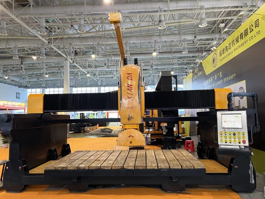 5 Axis Bridge Cutting Machine With Permanent Magnetic Synchronous Motor