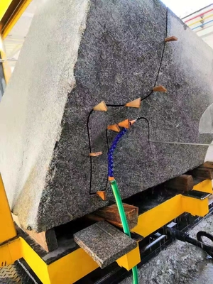 5 Axis CNC Diamond Wire Saw Machine For Different Shapes Of Marble Or Granite And 3D Shapes