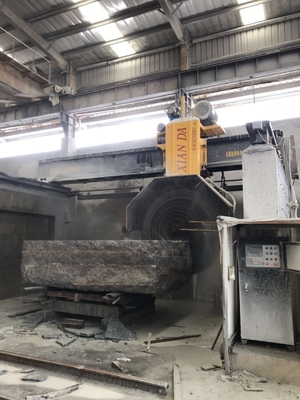 Water Consumption 15m3/H Block Cutting Machine for Granite and Marble Gross Power 57/67kw