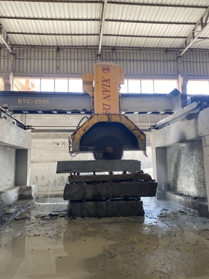 Power CNC Bridge Cutting Machine With Automatic Table Movement