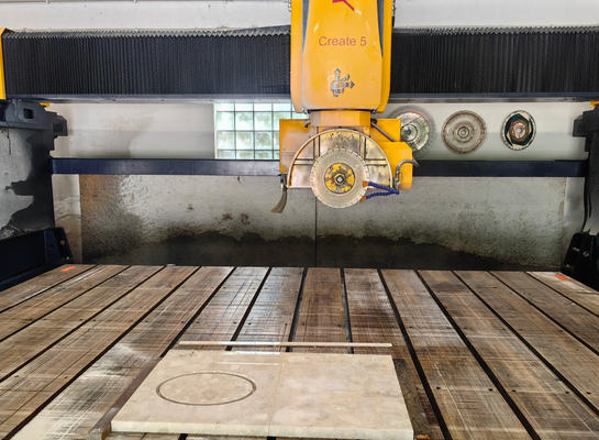 Xianda 5 Axis Bridge Saw Cutting Machine For Profiling