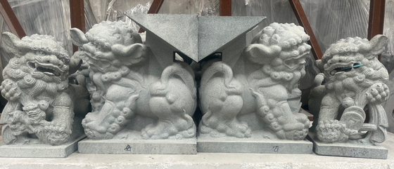 High Capacity 3-Axis CNC Stone Carving Machine For Marble And Granite Processing