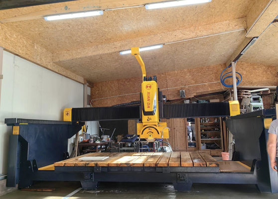 5 Axis Bridge Saw Cutting Machine with Automatic Table Movement AC Power Supply and 15kw Main Power