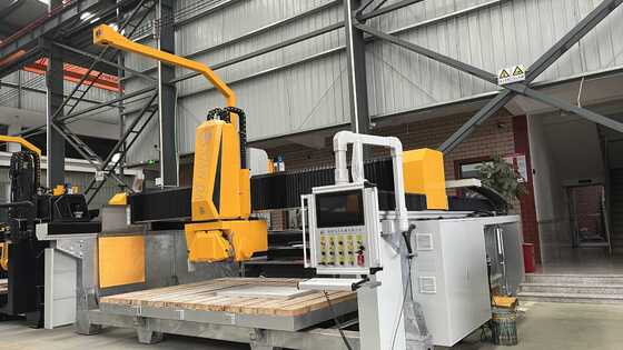4-Axis Intelligent Bridge Stone Cutting Machine  with 600mm Saw Blade High-End CNC System for Granite Marble Slab Processing