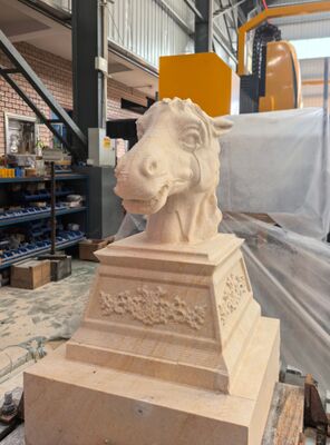 6-Axis CNC Robot Stone Cutting Machine with Interpolated Control and BT40 Spindle for Large-Scale Carving up to 3100mm