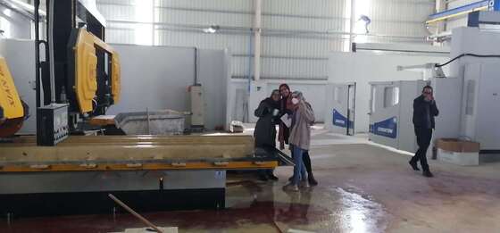 4-Axis CNC Diamond Wire Saw Machine with 360° Servo-Rotary Table and 20-Ton Load Capacity for Stone Cutting