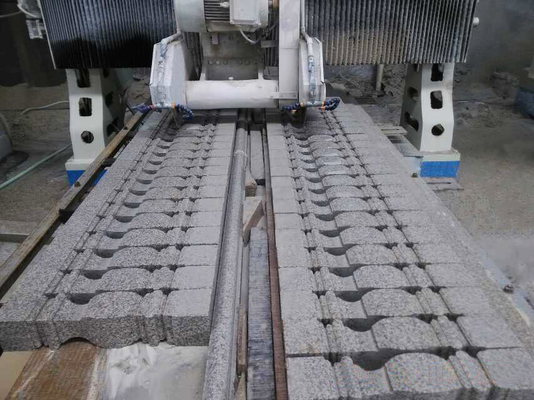 Plc CNC Profile Cutting Machine Two Blades Gantry Type 350mm To 600mm